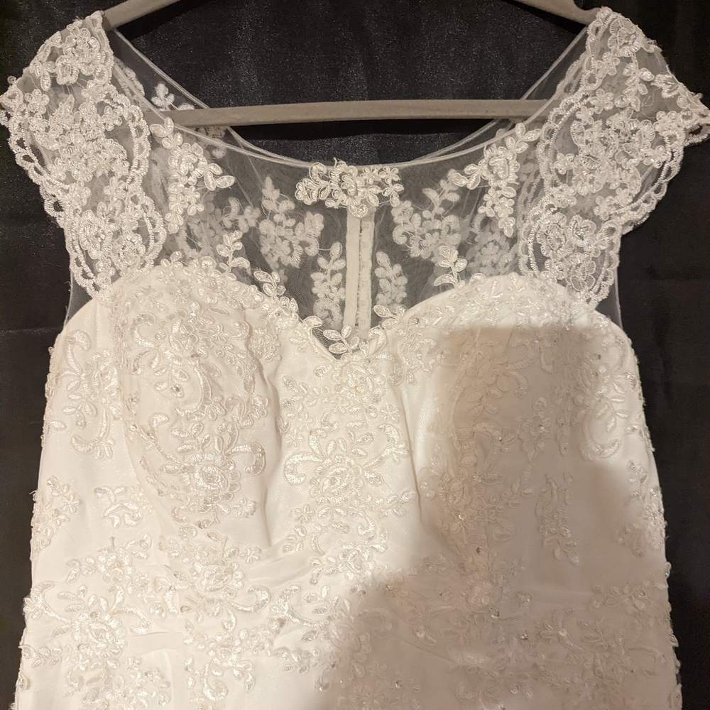 Floor Length Wedding dress